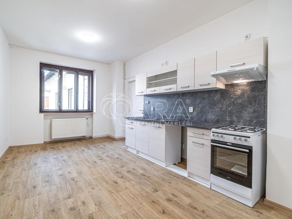 Pronájem bytu 2+1 90 m2