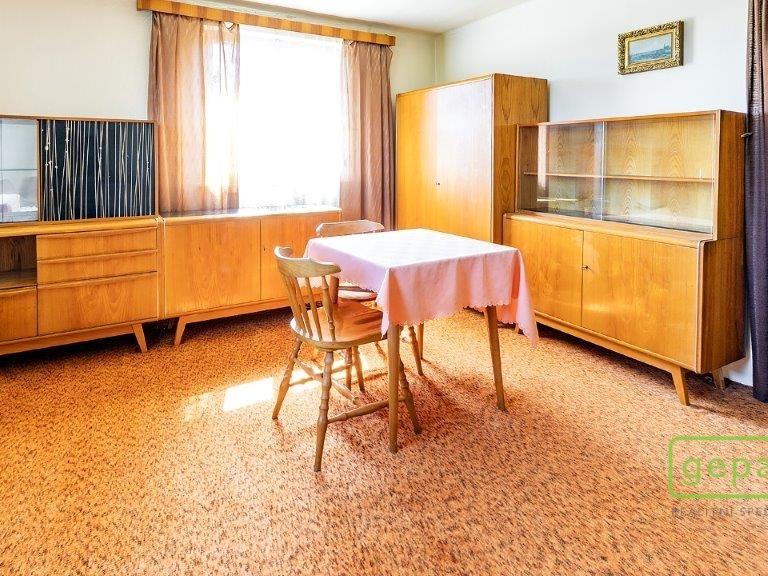 Prodej domu 170 m2, Obrubce – náhled fotky 23