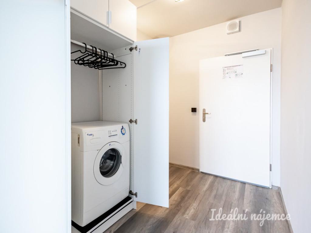 Pronájem bytu 1+kk 23 m2