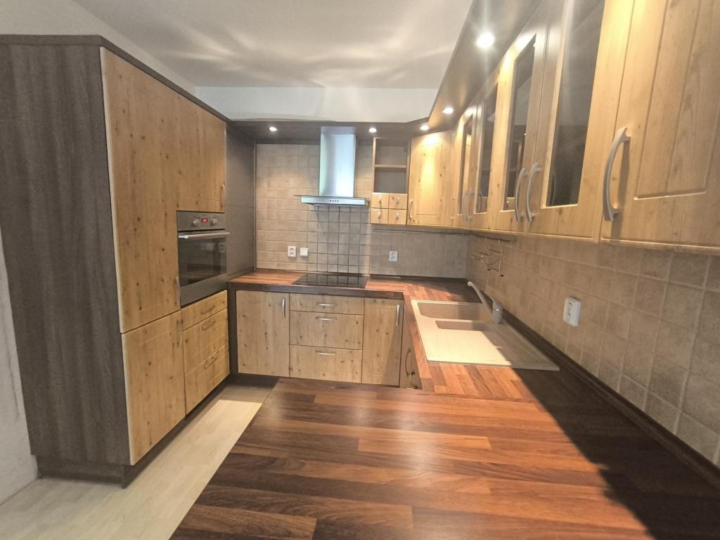 Pronájem bytu 3+kk 89 m2