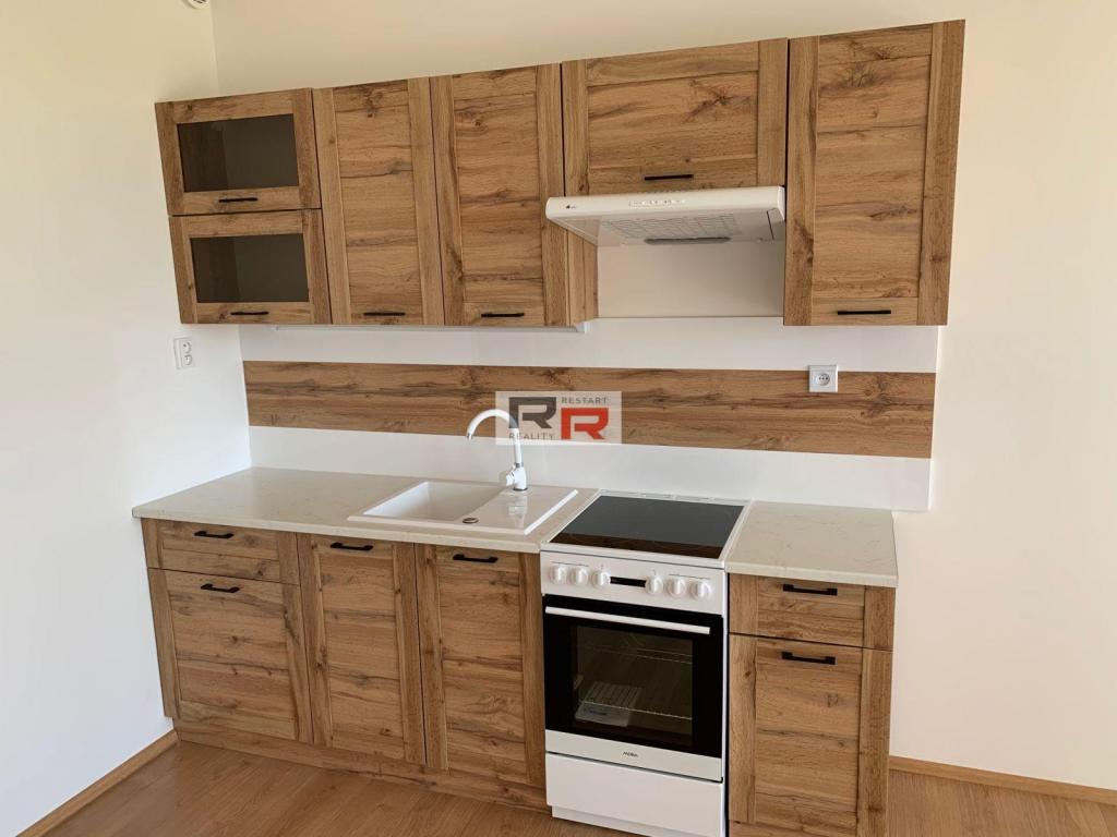 Pronájem bytu 1+kk 33 m2
