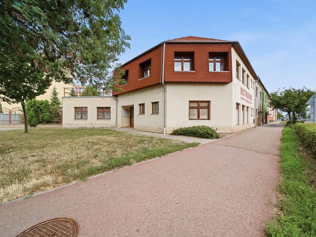 Prodej domu 630 m2