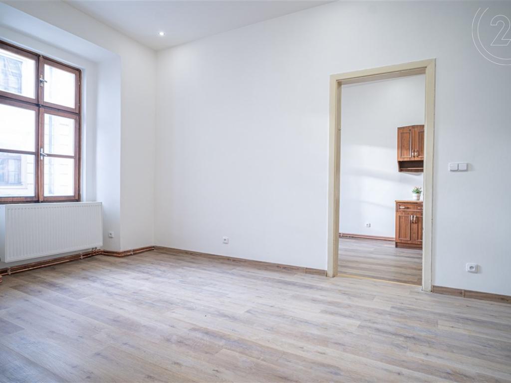 Pronájem bytu 2+1 77 m2