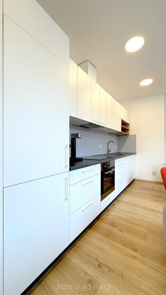 Pronájem bytu 3+kk 70 m2