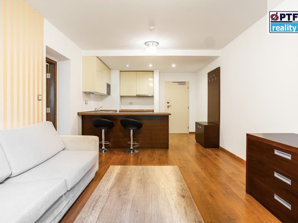 Pronájem bytu 2+kk 52 m2
