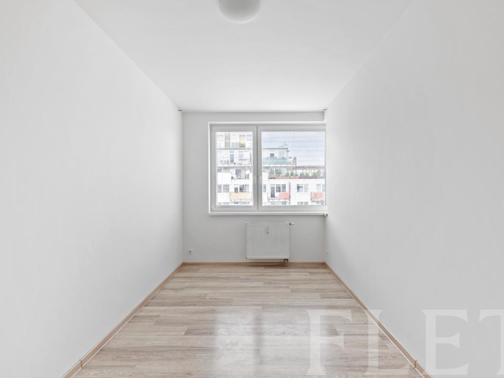 Pronájem bytu 2+kk 48 m2, Praha – náhled fotky 7