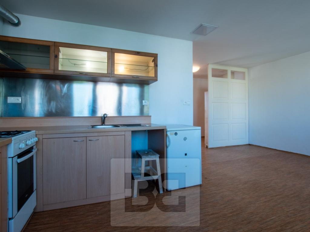 Pronájem bytu 2+kk 58 m2