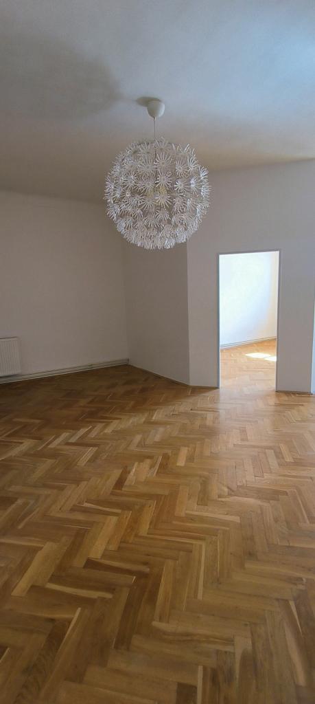 Pronájem bytu 3+1 108 m2, Olomouc – náhled fotky 10