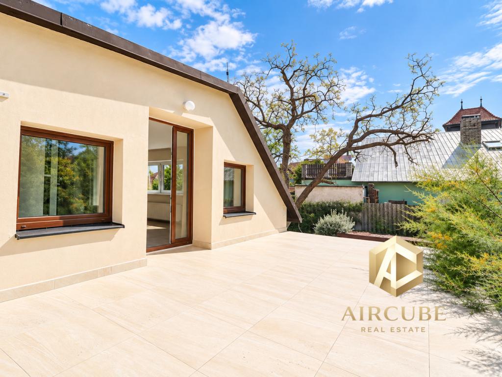 Pronájem domu 204 m2, Dolní Břežany – náhled fotky 20