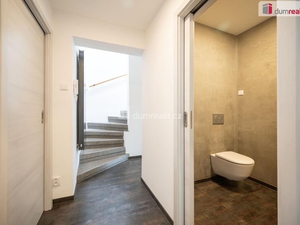 Prodej domu 224 m2, Praha – náhled fotky 18