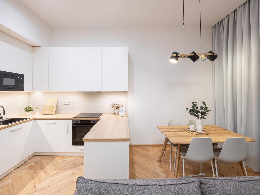 Pronájem bytu 2+kk 53 m2