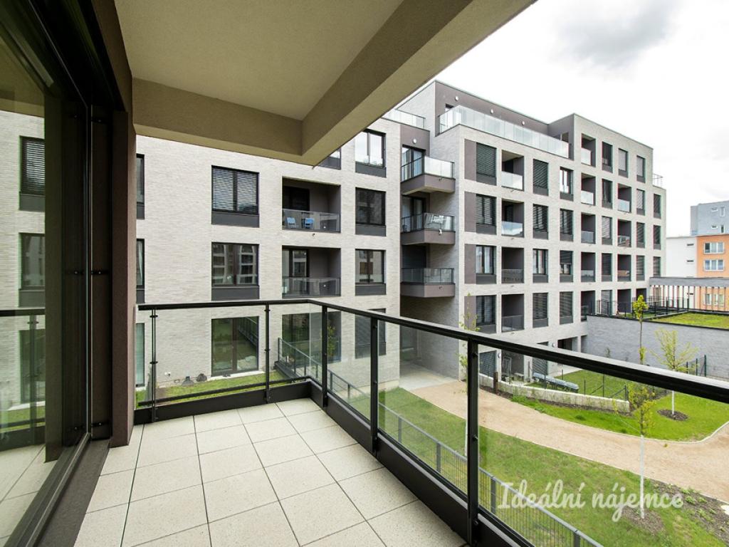 Pronájem bytu 4+kk 101 m2
