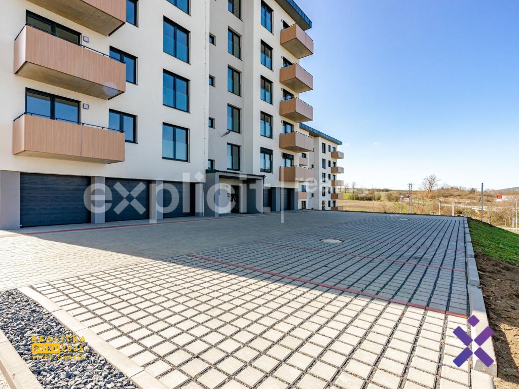 Pronájem bytu 1+kk 33 m2, Uherský Brod – náhled fotky 12