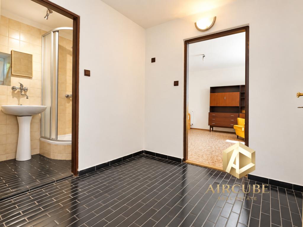 Pronájem domu 204 m2, Dolní Břežany – náhled fotky 16