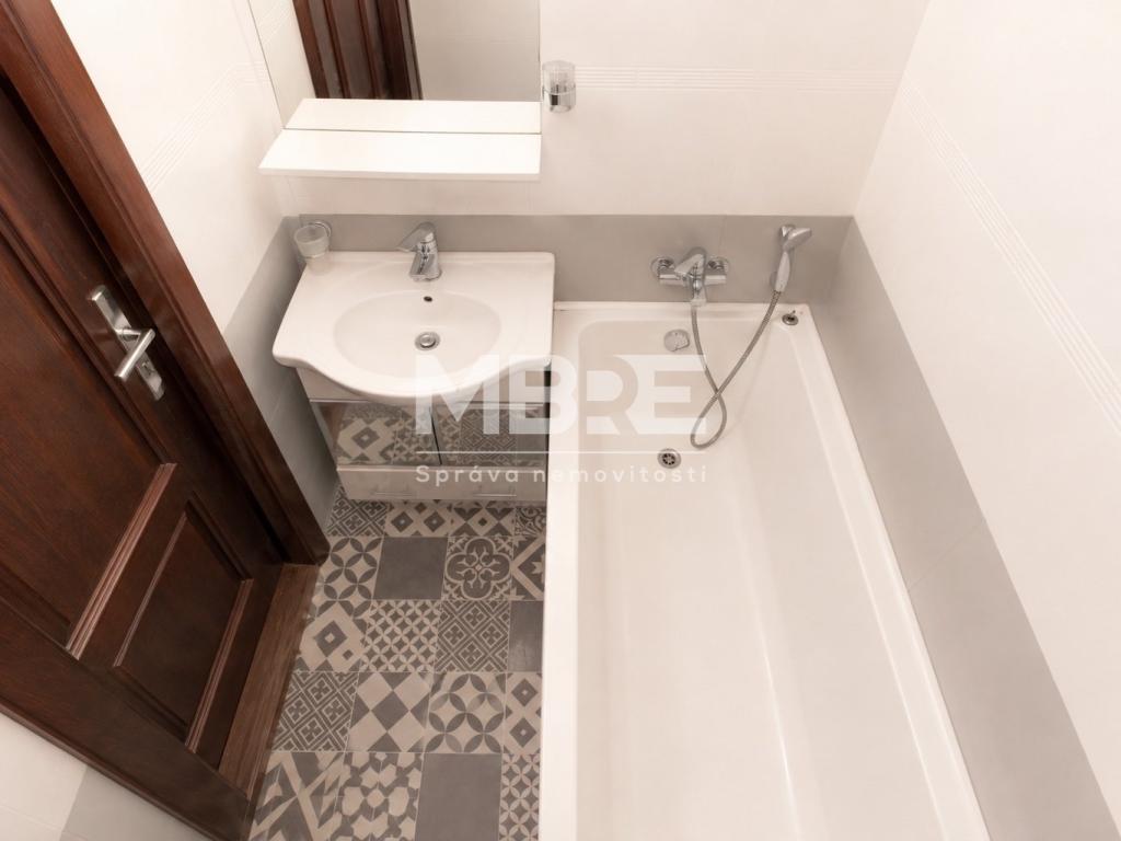 Pronájem bytu 2+1 52 m2