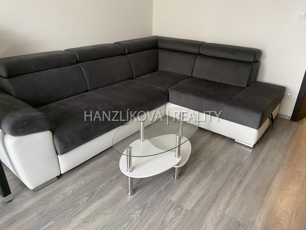 Pronájem bytu 1+kk 42 m2