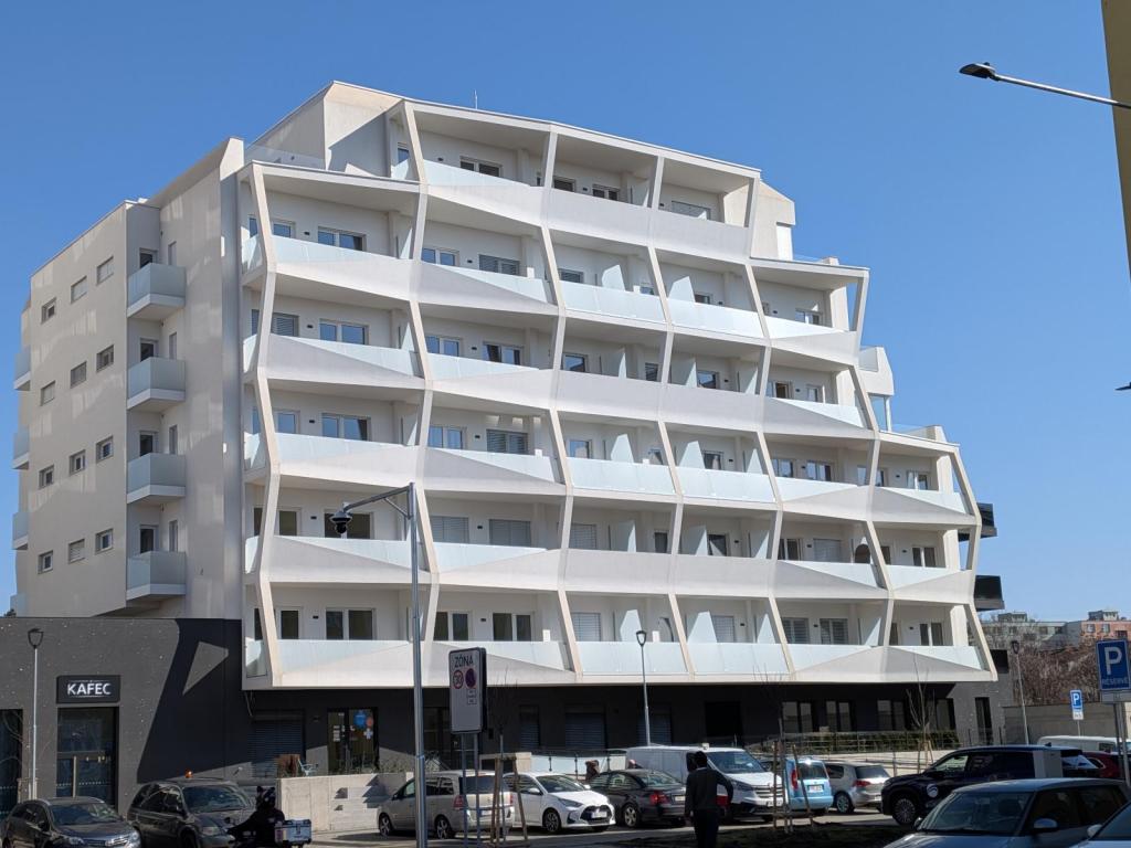 Pronájem bytu 1+kk 33 m2
