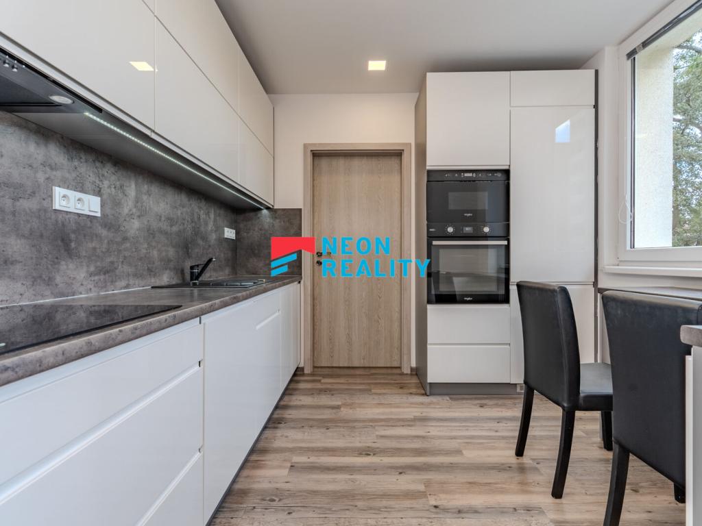 Pronájem bytu 3+1 77 m2