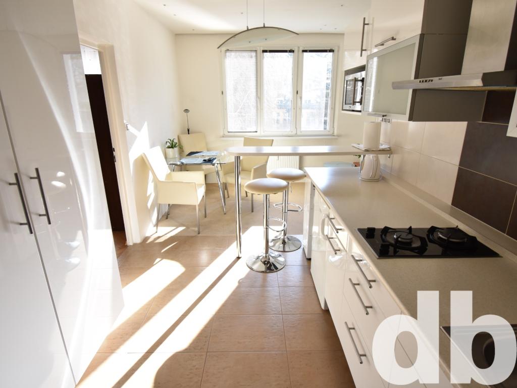 Pronájem 1+1, Karlovy Vary - Gagarinova, 9800 Kč,