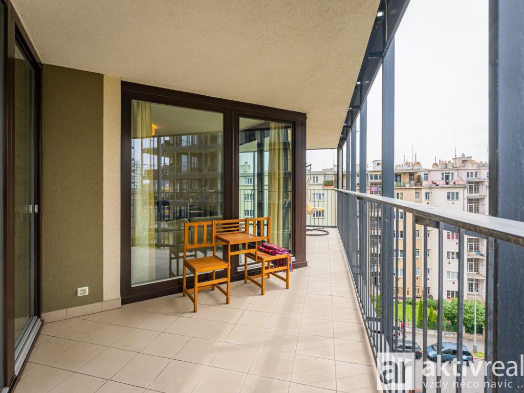 Pronájem bytu 1+kk 38 m² – pohled 3