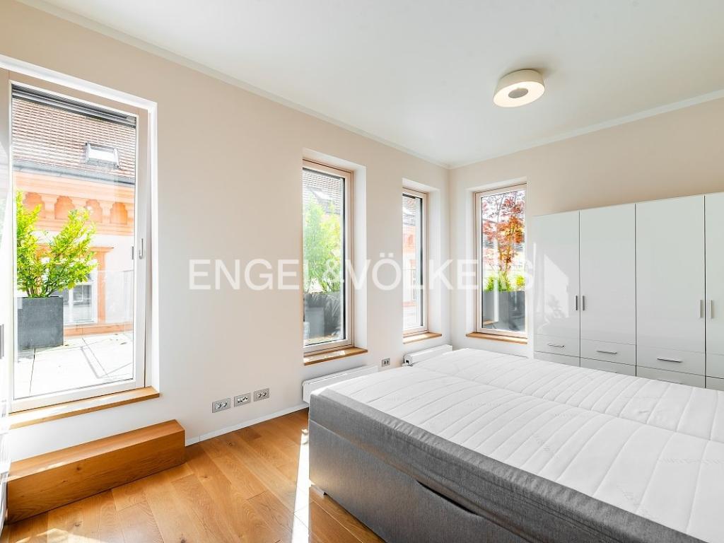 Pronájem bytu 4+kk 103 m2