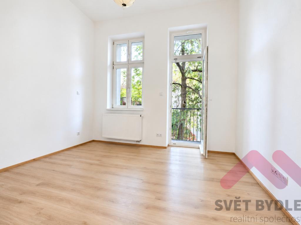 Pronájem bytu 2+kk 44 m2, Praha – náhled fotky 10