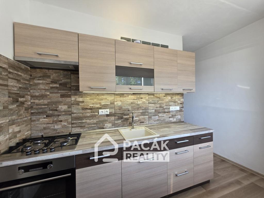 Pronájem bytu 2+1 52 m2
