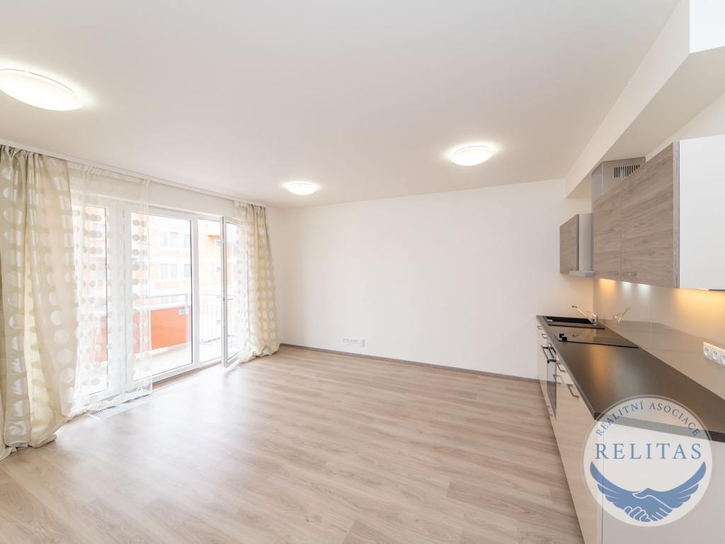Pronájem bytu 1+kk 34 m2