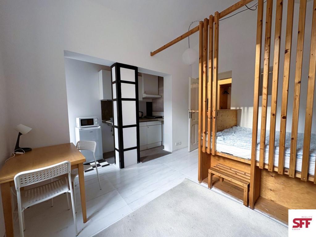 Pronájem bytu 1+kk 30 m2