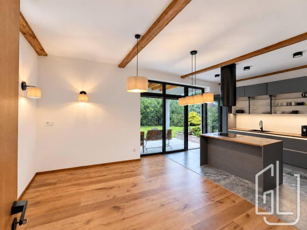 Pronájem bytu 2+kk 60 m2