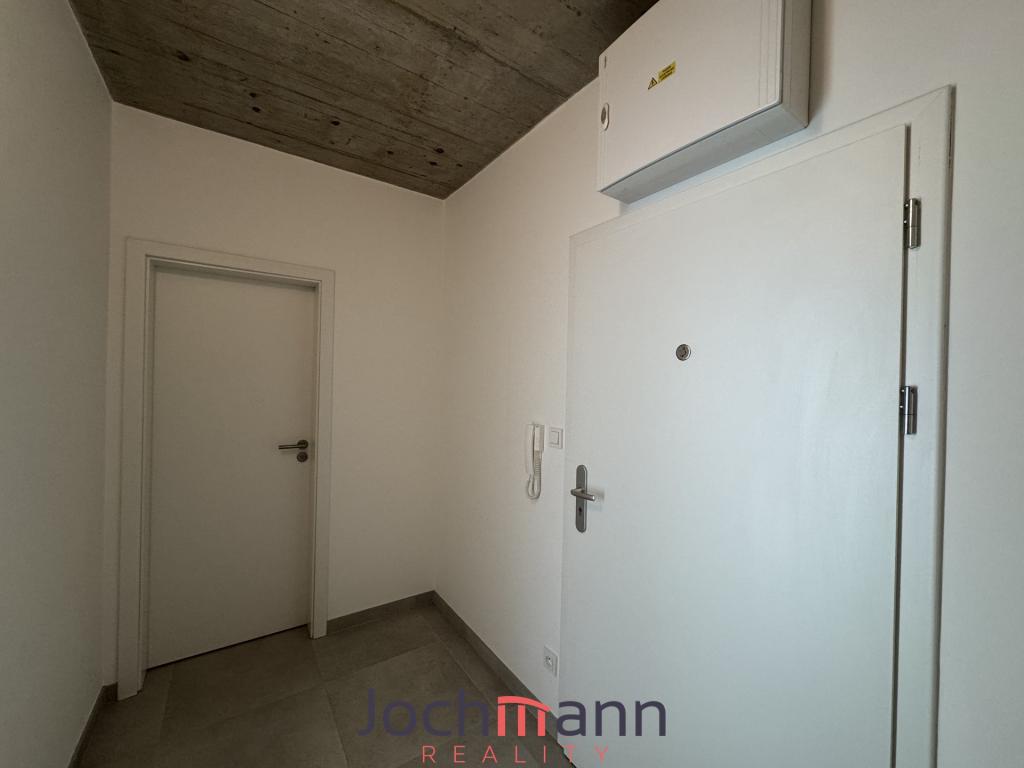 Pronájem bytu 2+kk 42 m2, Hluboká nad Vltavou – náhled fotky 8