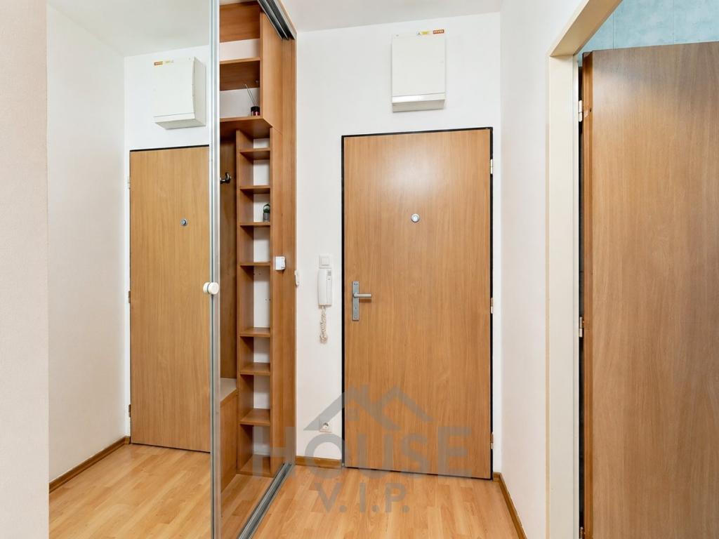 Prodej bytu 1+kk 34 m2, Praha – náhled fotky 12