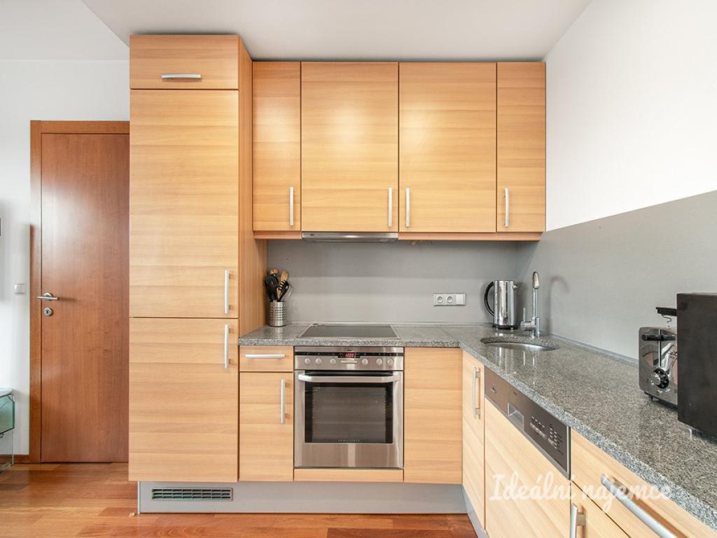 Pronájem bytu 2+kk 45 m2