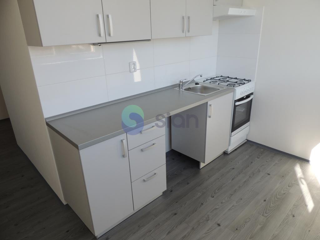 Pronájem bytu 1+1 37 m2