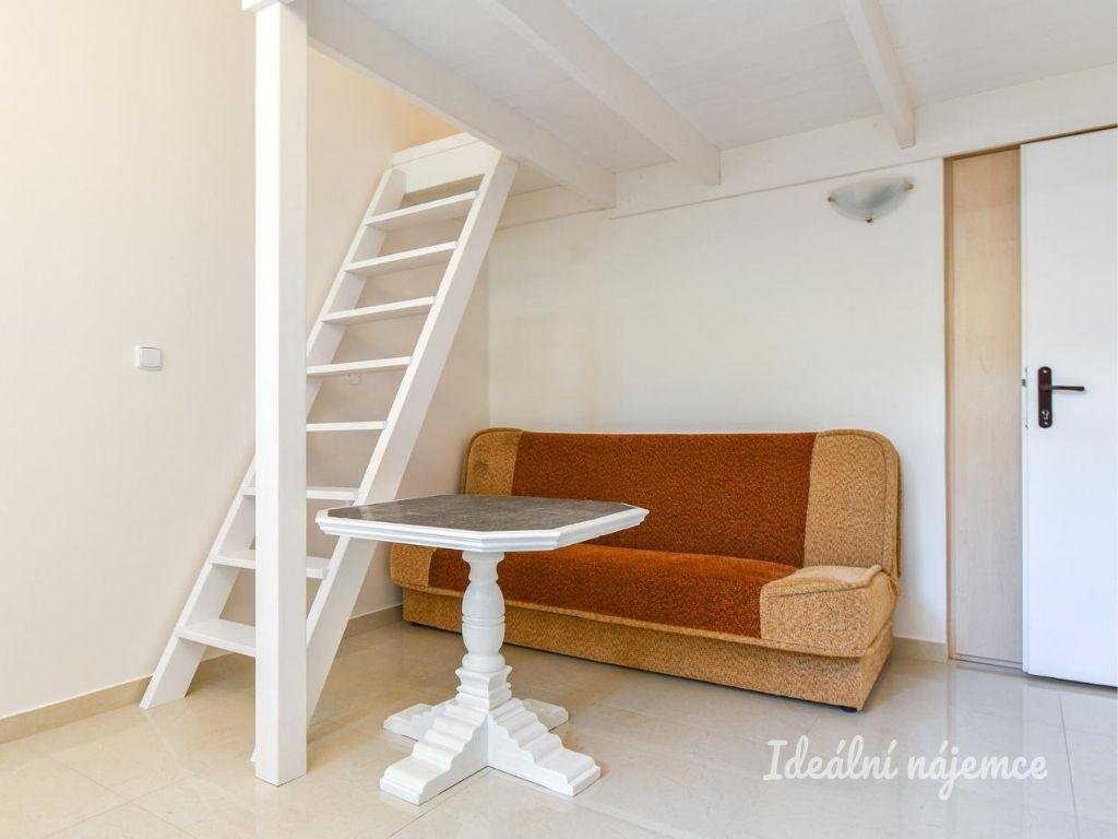 Pronájem bytu 1+kk 23 m2