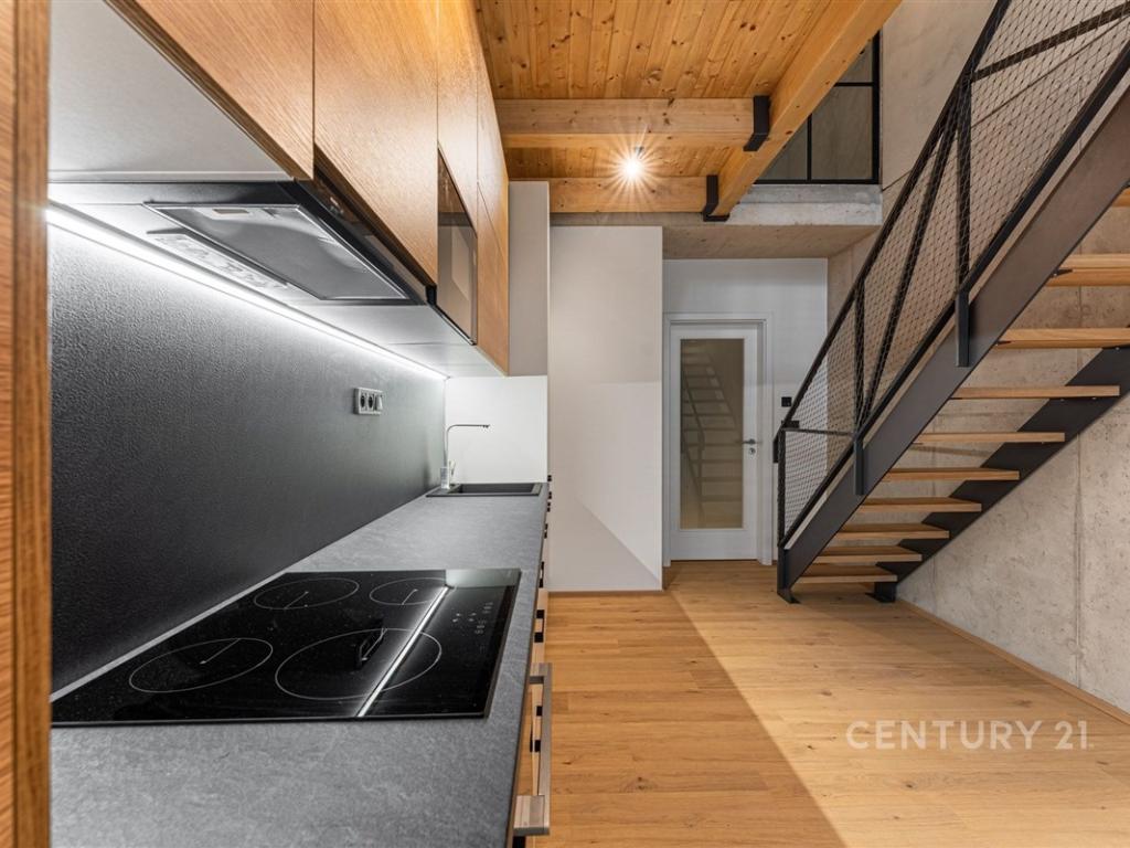 Pronájem bytu 3+kk 65 m2