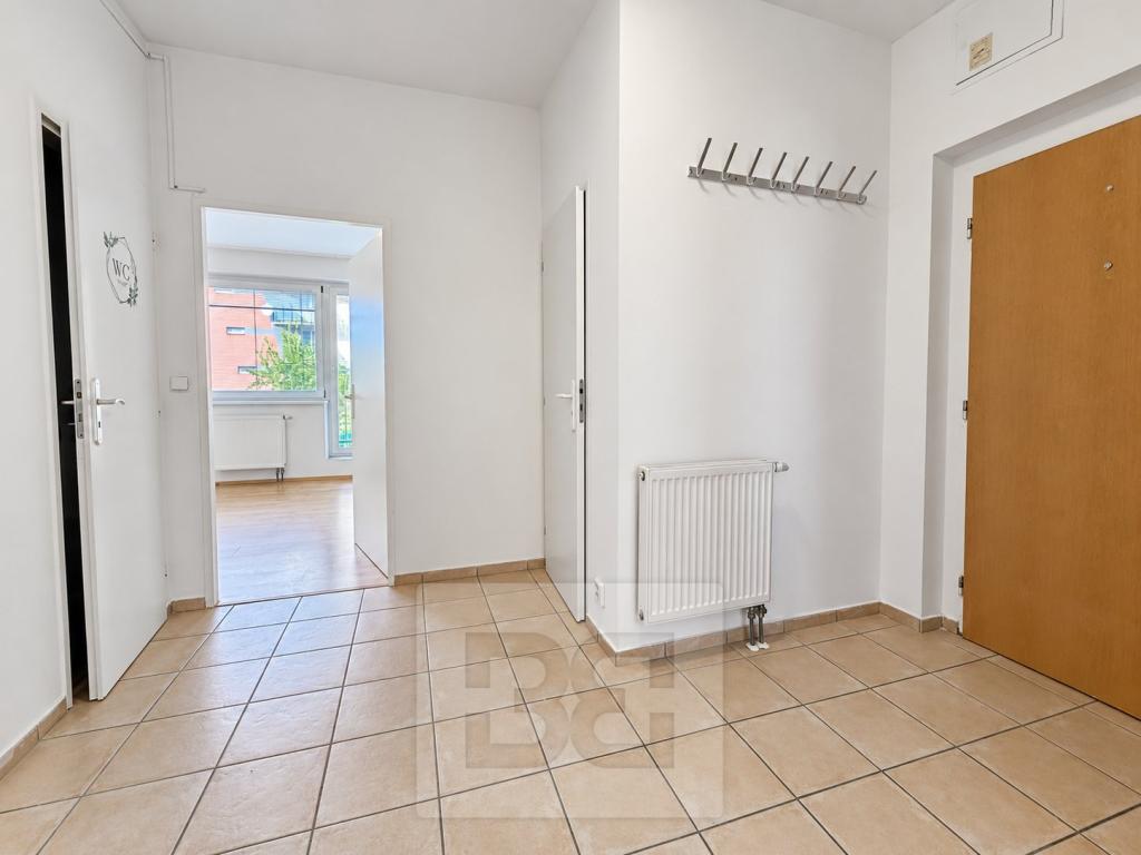 Pronájem bytu 2+kk 69 m2, Zlín – náhled fotky 12
