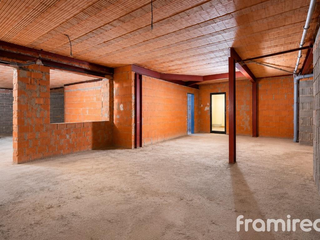 Prodej domu 400 m2, Ohrobec – náhled fotky 18