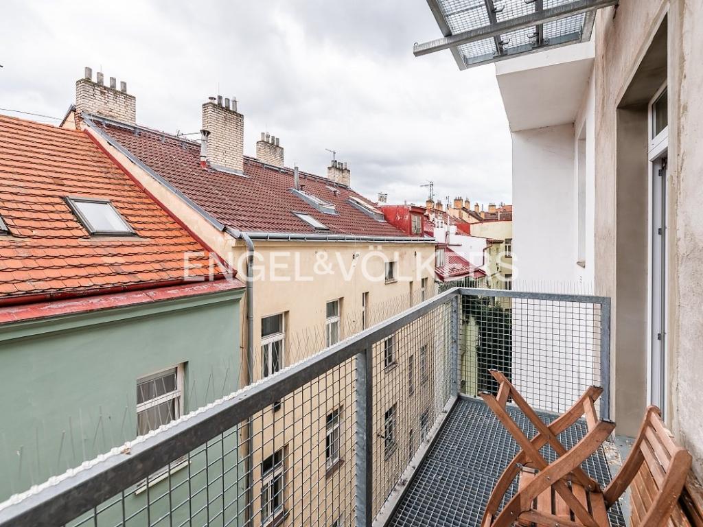 Pronájem bytu 2+kk 63 m2