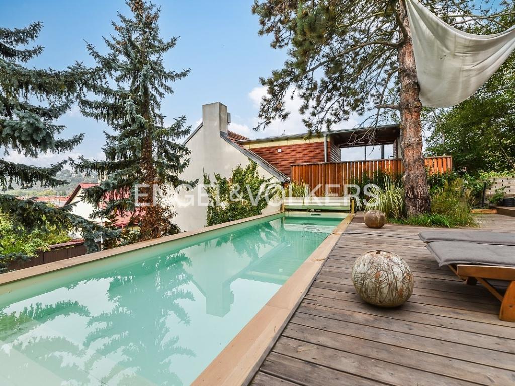 Pronájem bytu 3+kk 106 m2