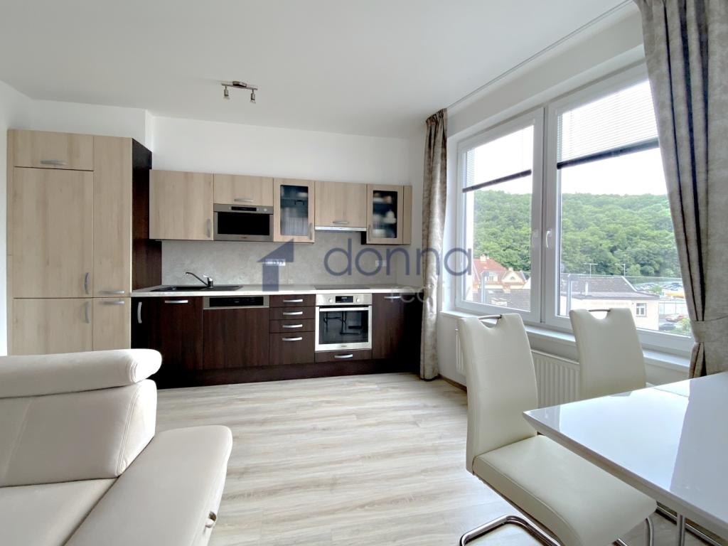 Pronájem bytu 3+kk 75 m2