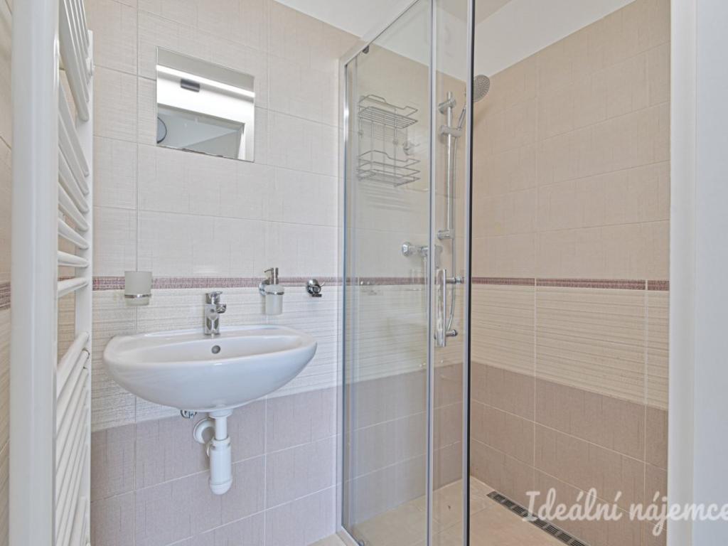 Pronájem bytu 2+kk 34 m2