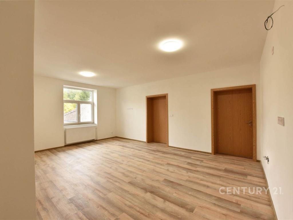 Pronájem bytu 3+kk 69 m2