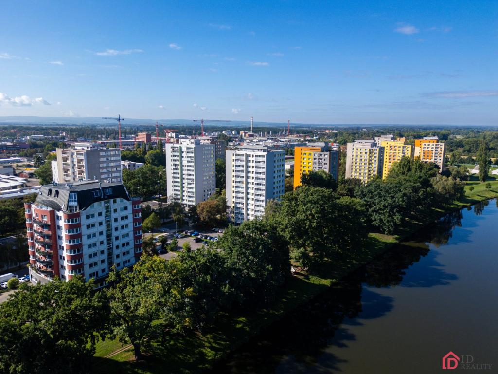 Prodej bytu 2+1 53 m2, Pardubice – náhled fotky 2