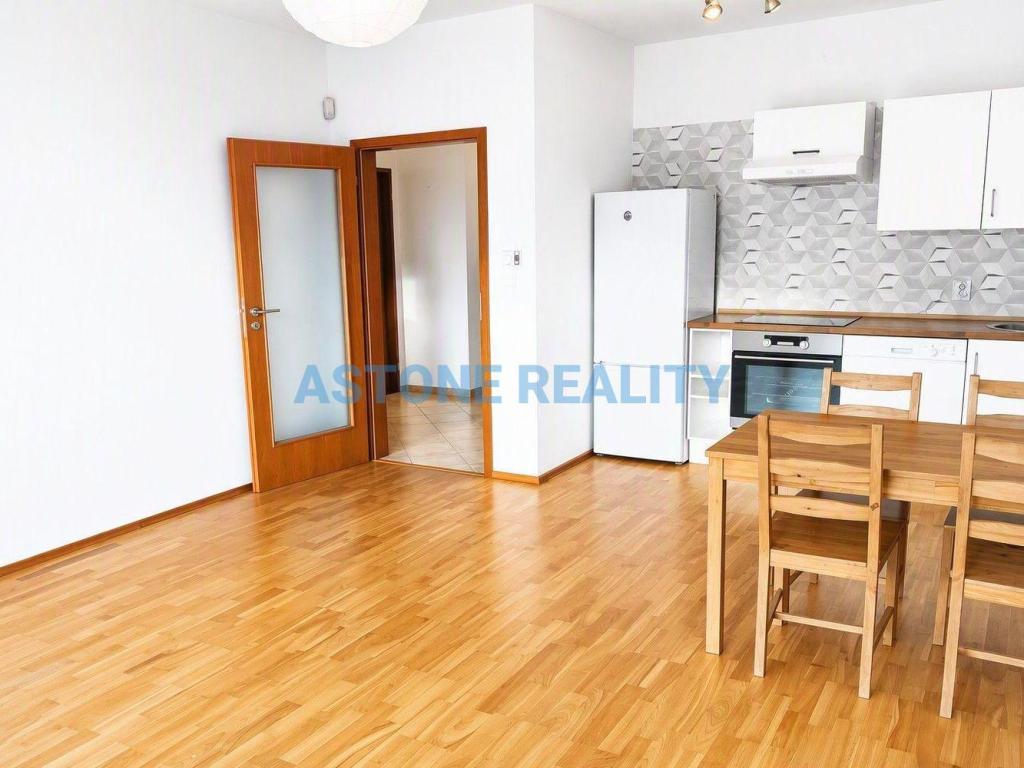 Pronájem bytu 2+kk 55 m2