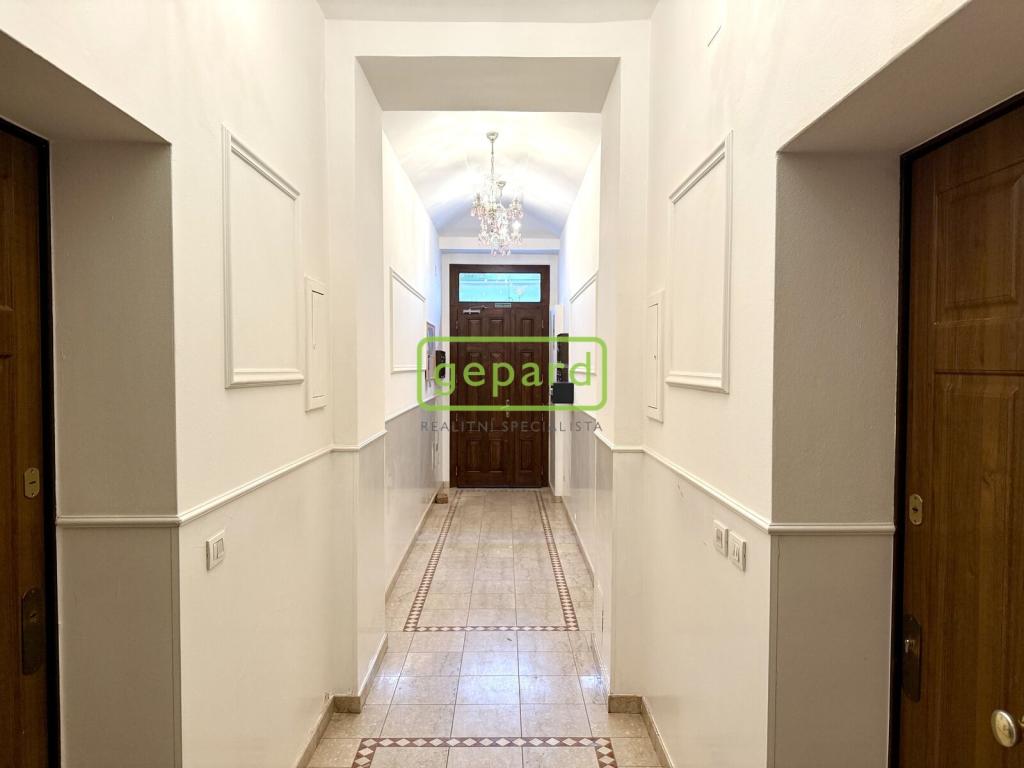 Pronájem bytu 2+kk 34 m2