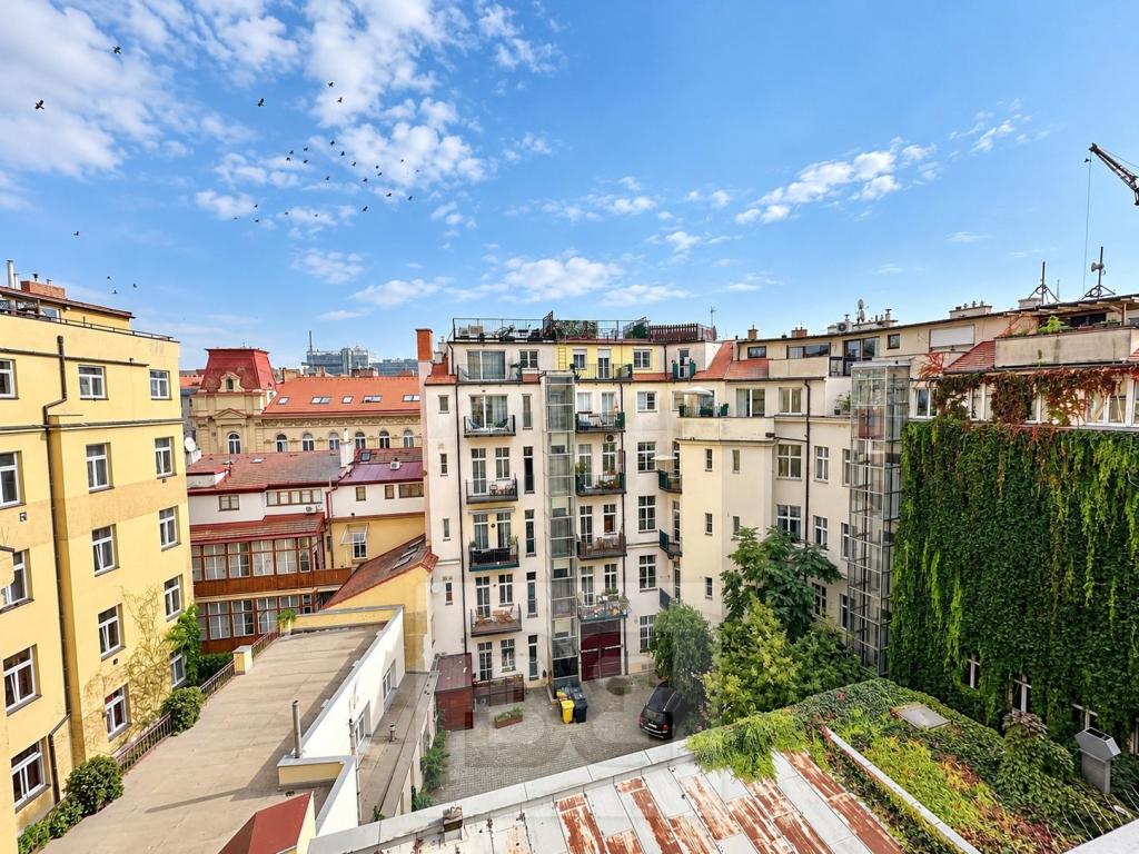 Pronájem bytu 2+kk 72 m2