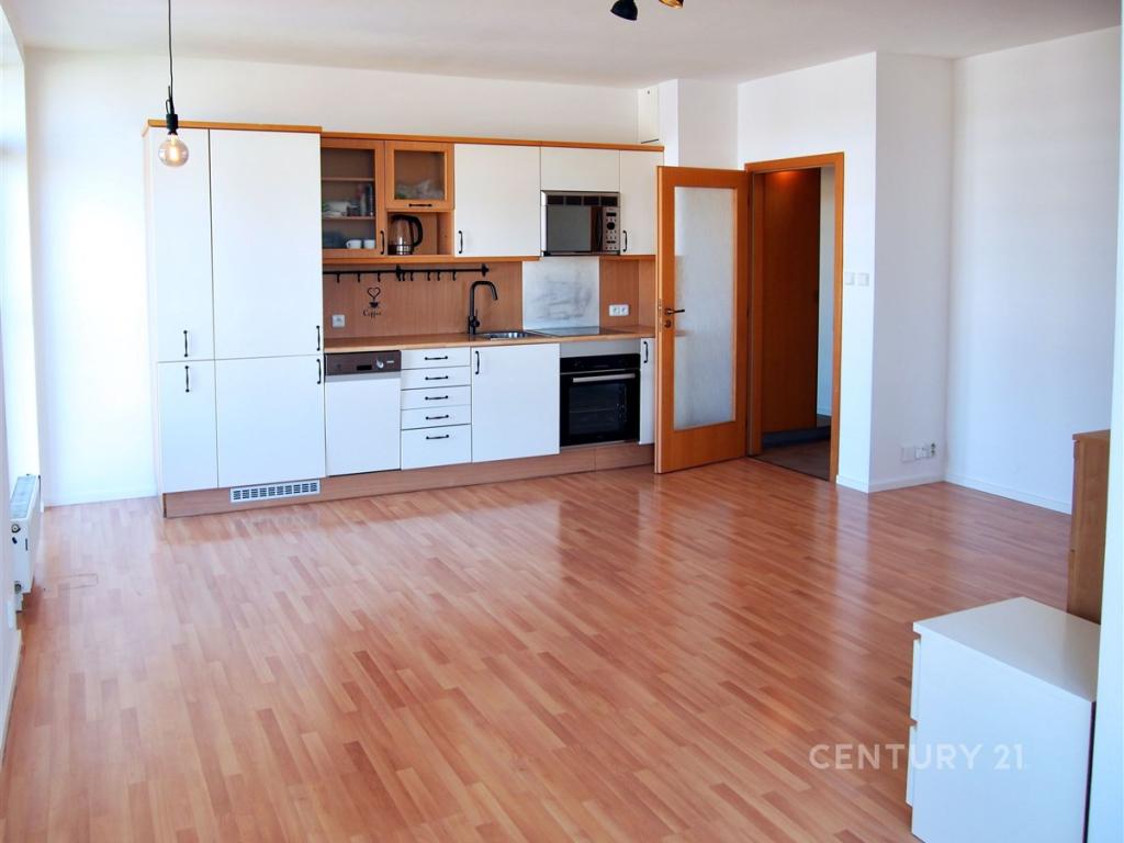 Pronájem bytu 2+kk 57 m2