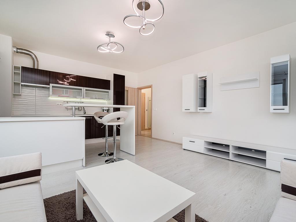 Pronájem bytu 2+kk 63 m2