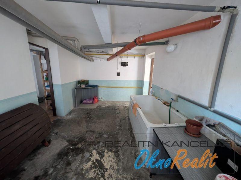 Prodej bytu atypický 200 m2, Přerov – náhled fotky 29